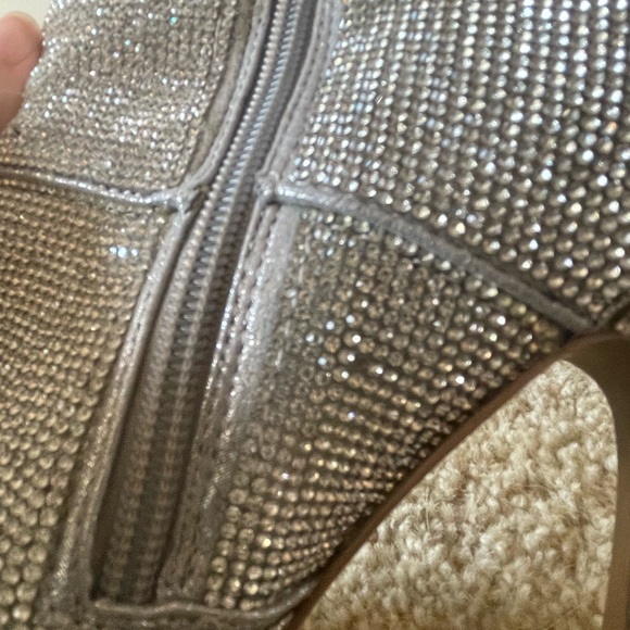 Steve Madden Rhinetsone boots- size 7! - Picture 12 of 12